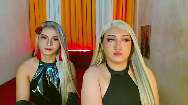 Phenomenal_Shemale Adlı Modelin Web Kamerası Şovu