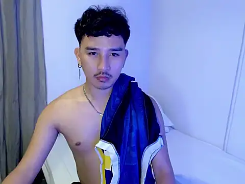 Asian_bigboy Pertunjukan Webcam