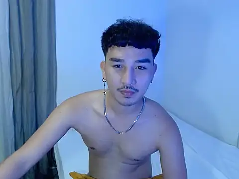 Asian_bigboy's Live XXX Chat
