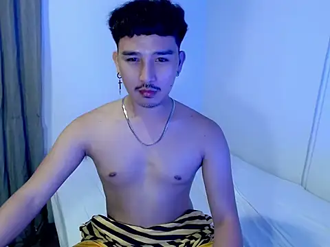 Asian_bigboy Pertunjukan Webcam