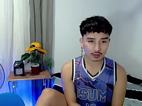 Asian_bigboy Pertunjukan Webcam