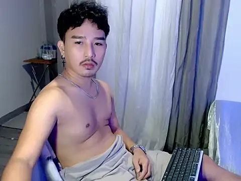Asian_bigboy Show Webcam