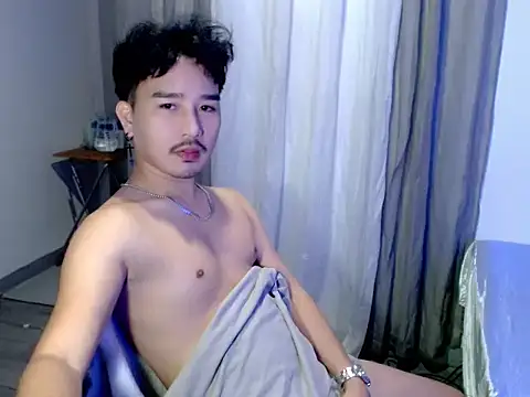 Asian_bigboyのウェブカメラショー