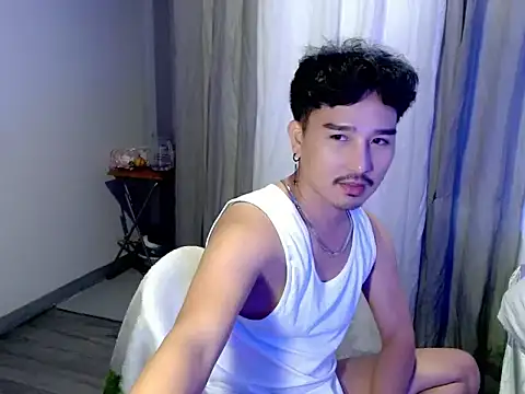 Asian_bigboy Pertunjukan Webcam