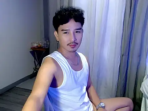 Asian_bigboy Pertunjukan Webcam