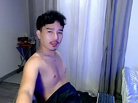 Asian_bigboy Pertunjukan Webcam