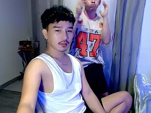 Asian_bigboy 网络视讯表演