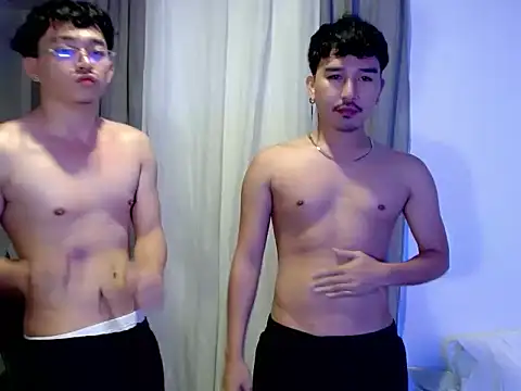 Asian_bigboy Pertunjukan Webcam