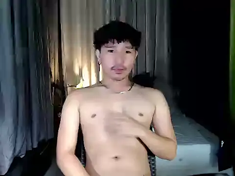 Asian_bigboy Pertunjukan Webcam