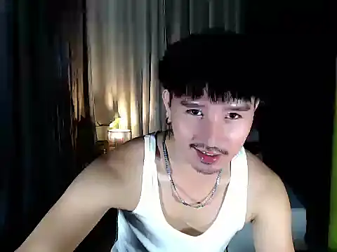 Asian_bigboy Pertunjukan Webcam