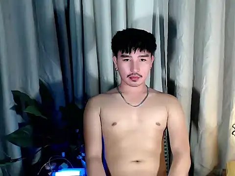 Asian_bigboy Pertunjukan Webcam
