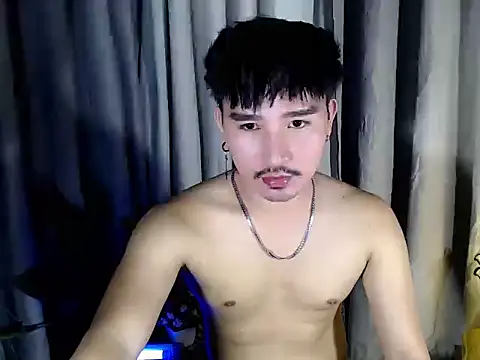 Asian_bigboy Pertunjukan Webcam