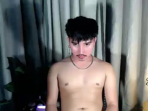Asian_bigboy Pertunjukan Webcam