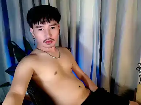 Asian_bigboy Pertunjukan Webcam