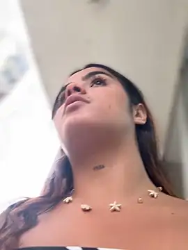 Pertunjukan Kamera Web Kaily_Sweet16