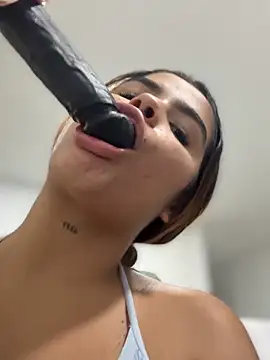 Show modela Kaily_Sweet16 na web-kameri