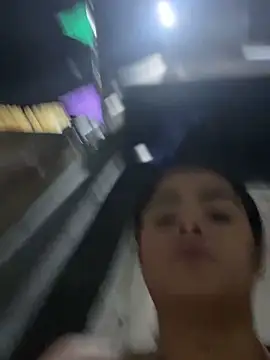 Kaily_Sweet16 Show in webcam