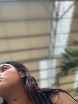 Show de Kaily_Sweet16 na webcam