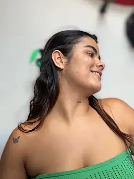 Chat XXX en directo de Kaily_Sweet16