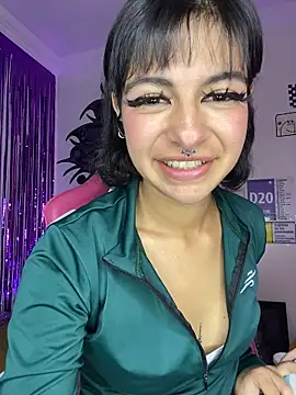 Chat +18 de Larah_bell_uwu ao vivo