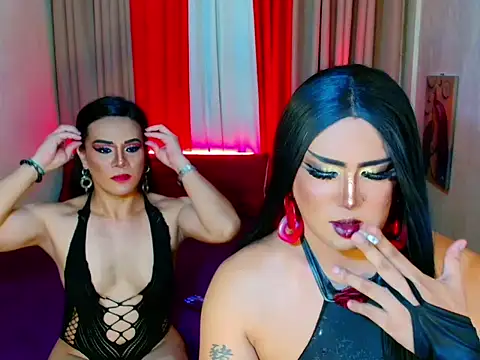 Wildest_Slave_Huntress: διαδικτυακό σόου στην κάμερα