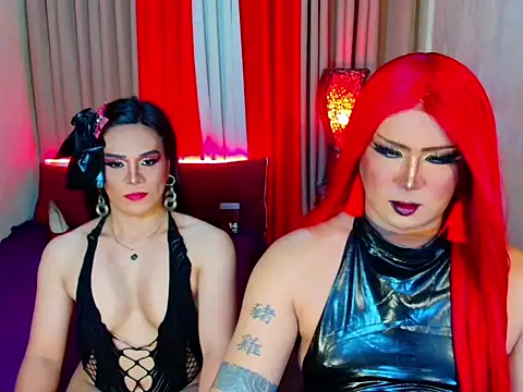 Wildest_Slave_Huntress Show in webcam