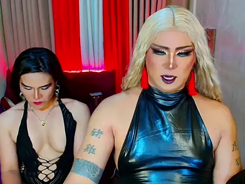 Wildest_Slave_Huntress: διαδικτυακό σόου στην κάμερα