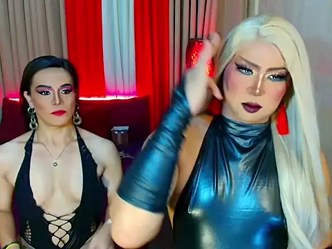 Wildest_Slave_Huntress: διαδικτυακό σόου στην κάμερα