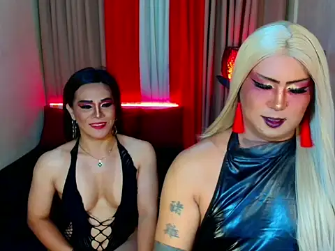 Wildest_Slave_Huntress webcam show