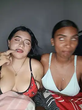 Chloe_Sky_love – live chatrum