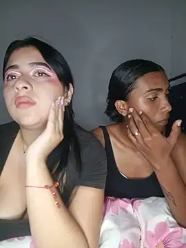 Chat +18 de Chloe_Sky_love ao vivo