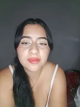 Chloe_Sky_loveのライブXXXチャット