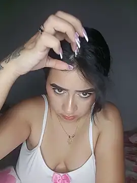 Chloe_Sky_love Show in webcam