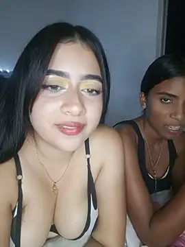 Chloe_Sky_love Adlı Modelin Web Kamerası Şovu