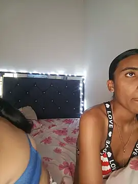 Chloe_Sky_love Adlı Modelin Web Kamerası Şovu