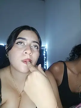 Chloe_Sky_love Show in webcam