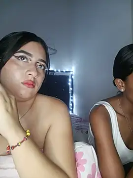 Pertunjukan Kamera Web Chloe_Sky_love