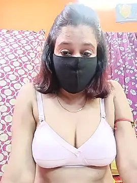 Hotpuja25 – Naživo XXX chat