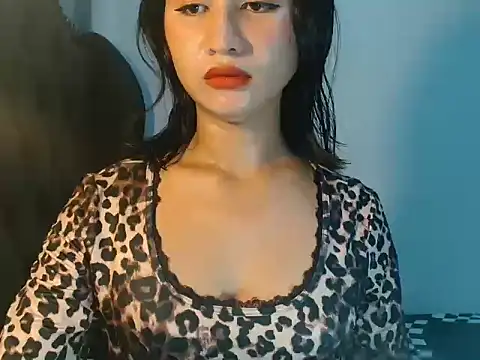lava_lux Pertunjukan Webcam
