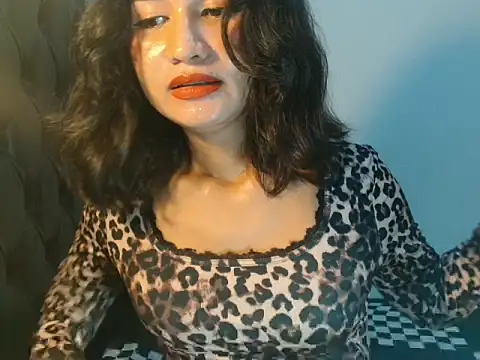 lava_lux Pertunjukan Webcam
