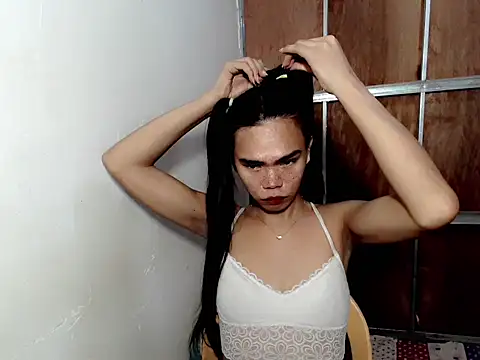 Onlyaliah Pertunjukan Webcam