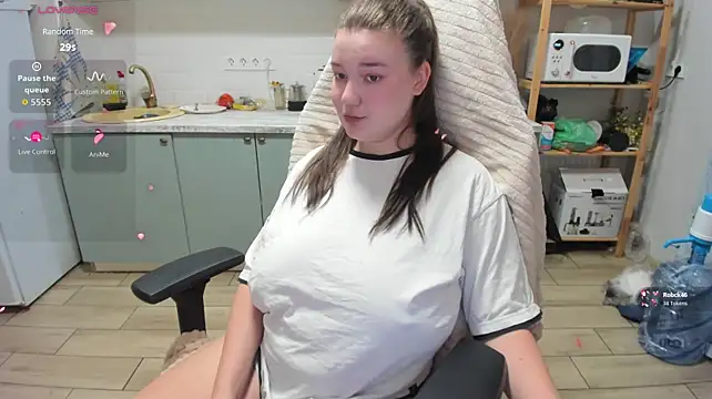 Chat +18 de LinaElasm ao vivo