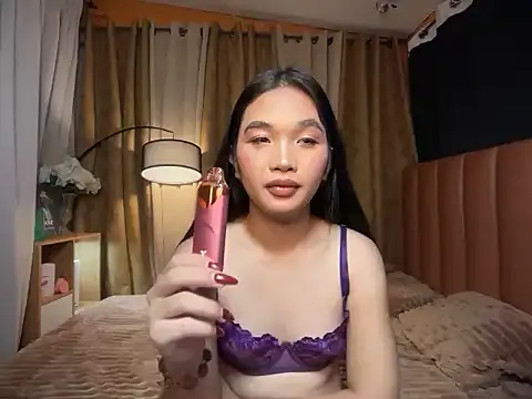 hugeasiancockandrea Pertunjukan Webcam