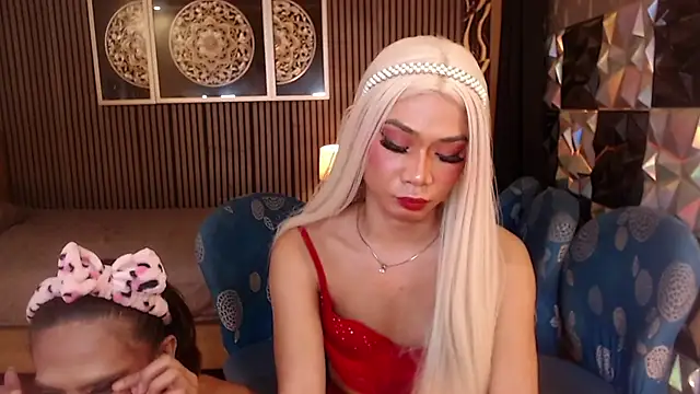 AudreyMilesTrans Pertunjukan Webcam