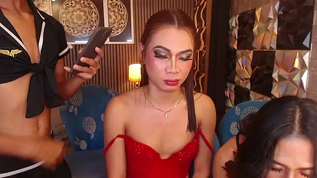 AudreyMilesTrans' Webcam Show