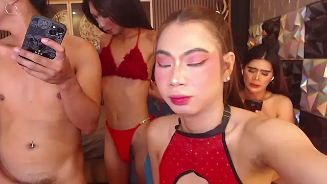 AudreyMilesTrans Adlı Modelin Web Kamerası Şovu