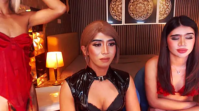 AudreyMilesTrans Шоу с уебкамера