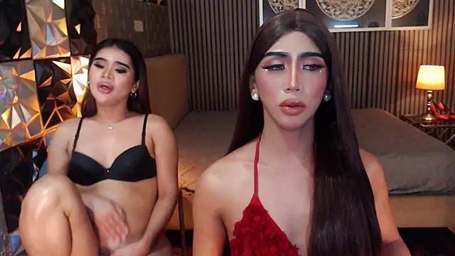 AudreyMilesTrans Adlı Modelin Web Kamerası Şovu