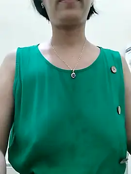 love_sexy090's Webcam Show