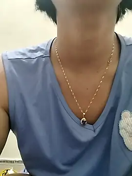 צ'אט XXX בשידור חי של love_sexy090